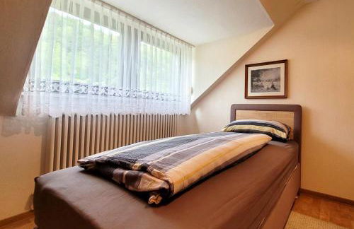 BAT Home Solutions Trier-Euren - alles was ein Hotel nicht bietet - 10 Min zur Altstadt - 98 qm Scheune für 9 Personen mit Sternenhimmel, Wintergarten, Grill und Kino - barrierefrei dank Lift & Auffahrt - Foto 31