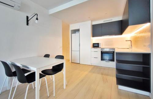 Apartamento céntrico, moderno, Terrassa Rambla - Photo 15