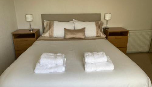 Self Catering house with lovely sea views, 44 Back - Foto 5