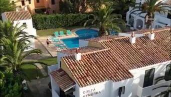 Cozy Apartment in Son Xoriguer Stays Walk to Beach - Foto 4, Garden