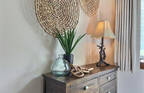 The Grizz AC Pool Sauna Gym Near Resort - Photo 22