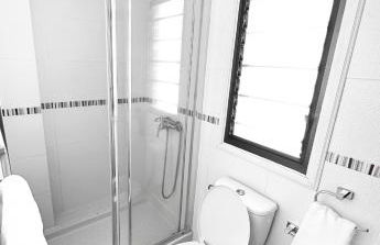 La Perla Beach House - Photo 9