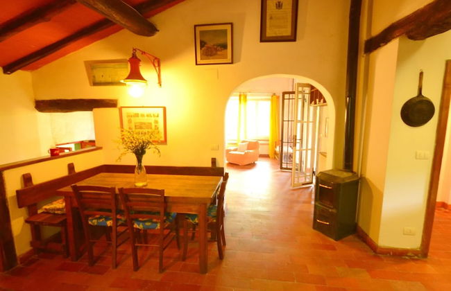 Holiday Home With Shared Pool - Photo 24