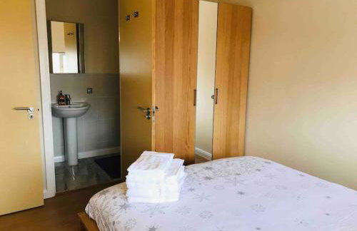 3-bedroom house - car parking - air conditioning - Foto 10