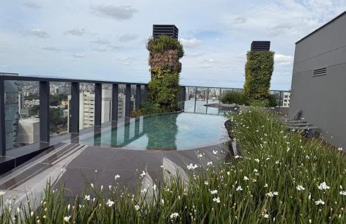 Carlos Gomes Square - No coração econômico de POA - 712 - Foto 1