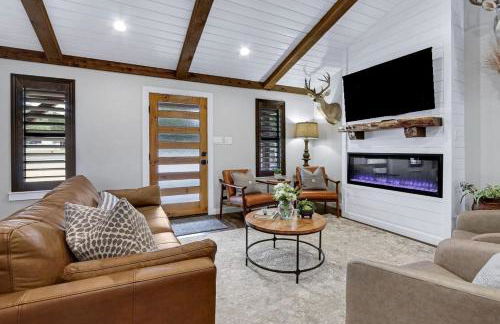 Luxurious Rental with Private Yard and BBQ in Wimberley, Texas - Foto 26