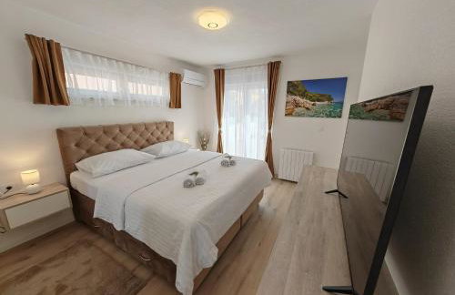 Luxury villa with a swimming pool Dicmo, Zagora - 23249 - Foto 16