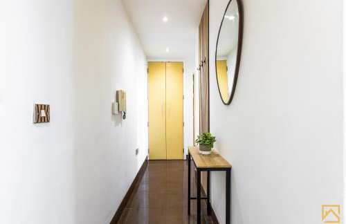 Luxury 2-bed In central MK By Valore Property Services - Photo 22