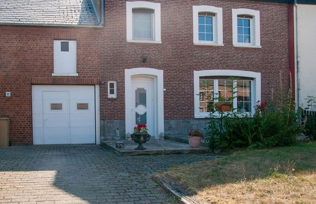 Charming Holiday Home in Houyet Near Forest - Foto 35