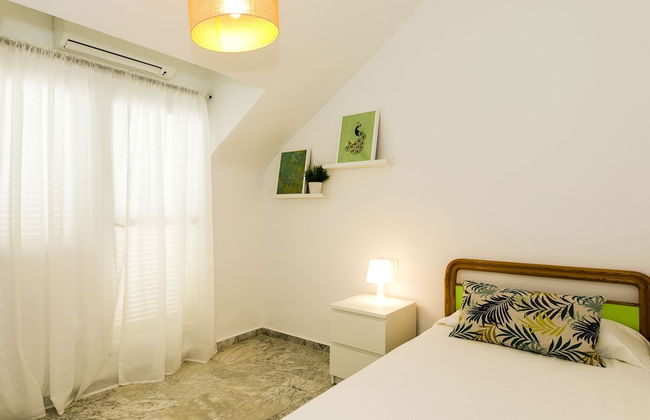 Real del Tivoli Two Rooms and Parking free - Photo 8