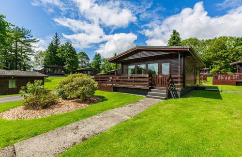 Bluebell Lodge 9 with Hot Tub - Photo 1