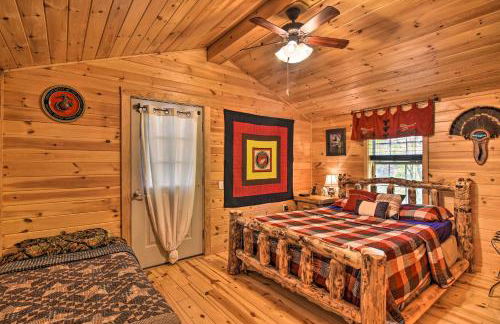 Parsons Semper Fi Cabin with Fire Pit! - Foto 15