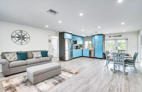 Updated St James City Home on Canal with Pool and Dock - Foto 4