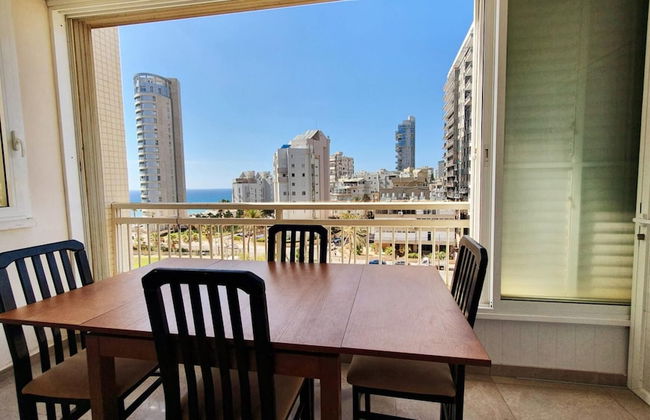 Masaryk Musk in Bat Yam - Foto 17