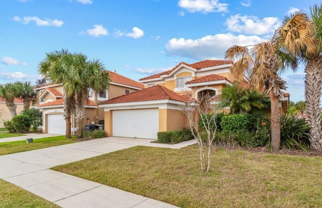 Family Ready In Gated Community Near Attractions 5 Bedroom Villa by RedAwning - Foto 26