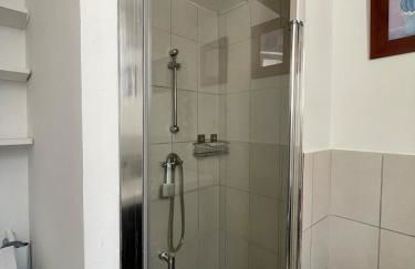 Chez moon Joli appartement rénové proche centre et parking privé - Foto 22