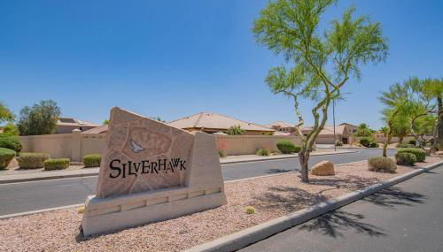 Boho Chic Arizona Villa w Pool & Mini Golf - Foto 3