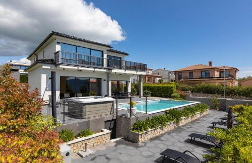 Villa Niko with heated pool, sauna and jacuzzi - Photo 17