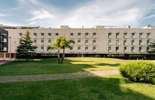 River Town View - Luxury Apartment with Jacuzzi on Terrace - Foto 48