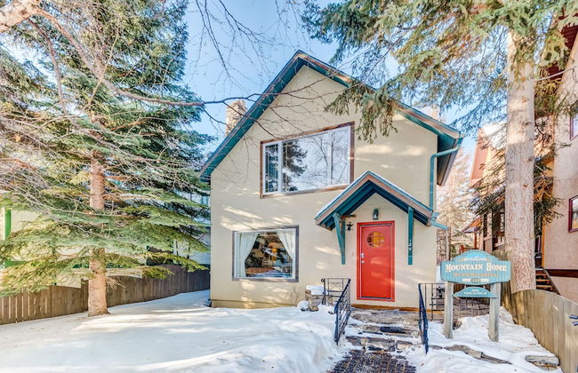 Banff Mtn Home - Real Rockies Experience - Photo 1