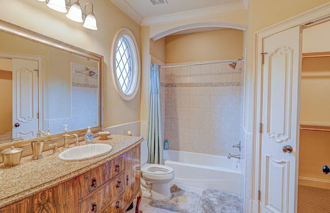 Lions Gate Estate in Sandy Springs - Foto 58