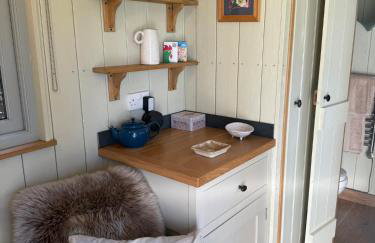 Chez Marguerite Shepherd's Hut with Private Sauna, Outside Bath - Foto 33