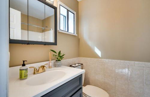 Serene Pocono Pines Home 2 Mi to Lake Naomi Beach - Foto 19