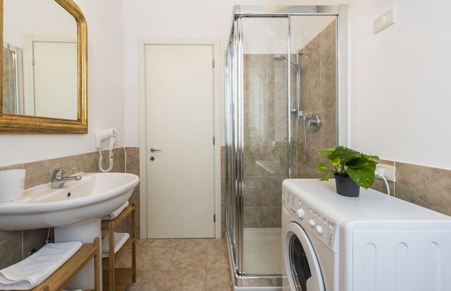 Renovated 19th-Century Apartment in an Authentic Area - Foto 27