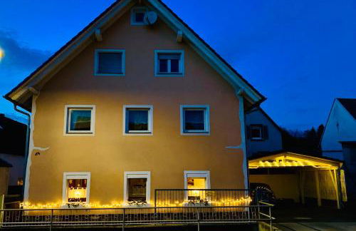 Ferienwohnung Elfriede - WLAN, 2 Bäder, Küche, Freisitz, 2 Parkplätze, im Ortskern - Foto 26