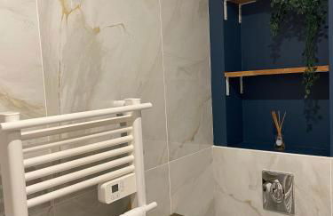 Le Requiem -Terrasse -Climatisation -Gare - Foto 16