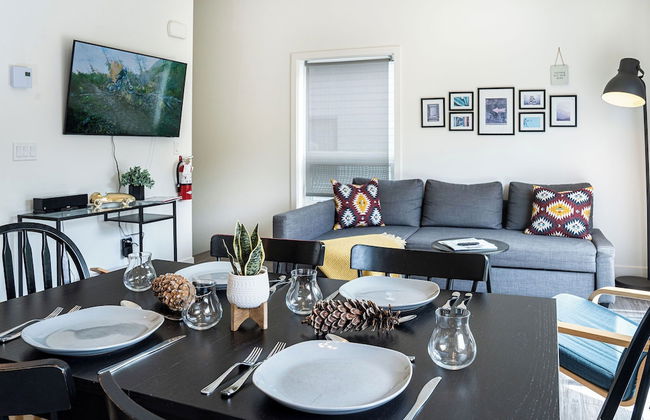 The Mac Shack by Revelstoke Vacations - Photo 15