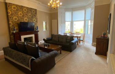 Beautiful & bright 2 bed flat Murrayfield - Foto 11