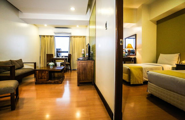 The Malayan Plaza - Foto 9