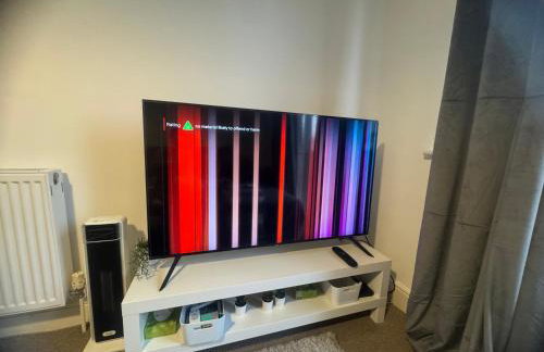 Apartment near Luton Airport, Train Station & Football Club - Foto 9