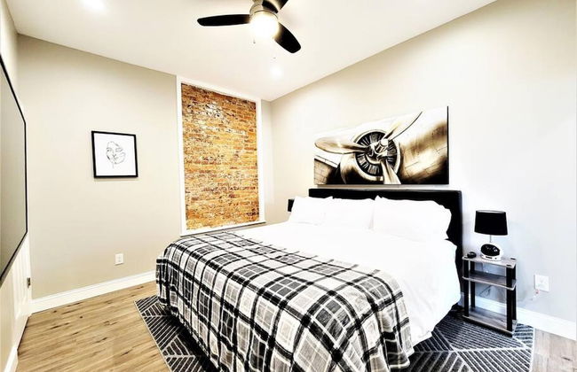 The Penthouse at Park Place King bed Fast Wifi and Free Coffee - Foto 3