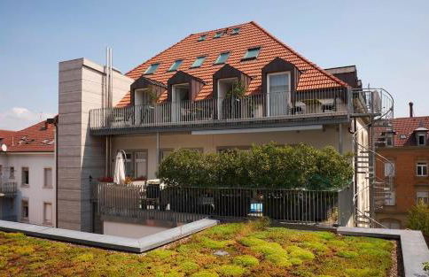 KönigsSCHLAF No2 - Traum in rosa im Herzen von Konstanz - Foto 9