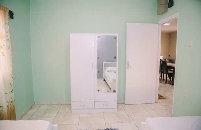 Happy Holidays Residences - Photo 5