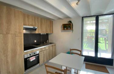 Logement avec alcôve et jardin proche du Château - Foto 2