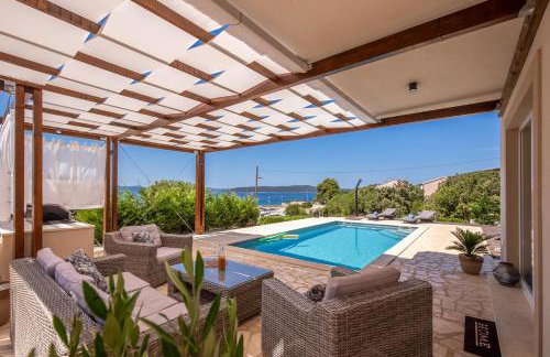 Villa Gellia - Photo 1