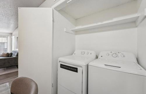 The Landry 388 Spacious and Cozy 2 Bedroom 1bth - Foto 17