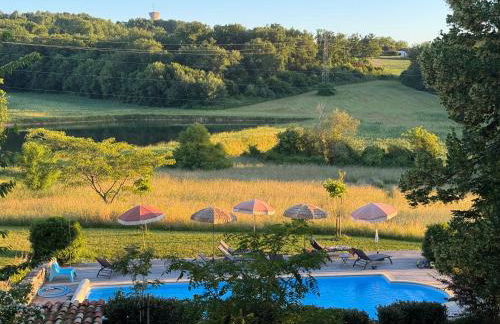 Gite La Loge - Chateau Mondou - Foto 5