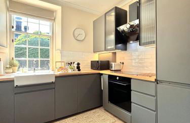 St Johns Jailhouse by the Castle - Photo 26