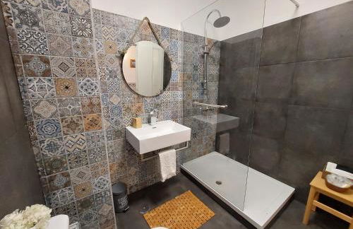 Casa dos Sorrisos - 3 bedroom apartment, terrace, barbecue, AC, Wifi, beach - Foto 25