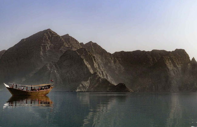 Khor Sham Dhow Boat Cruise - Foto 2