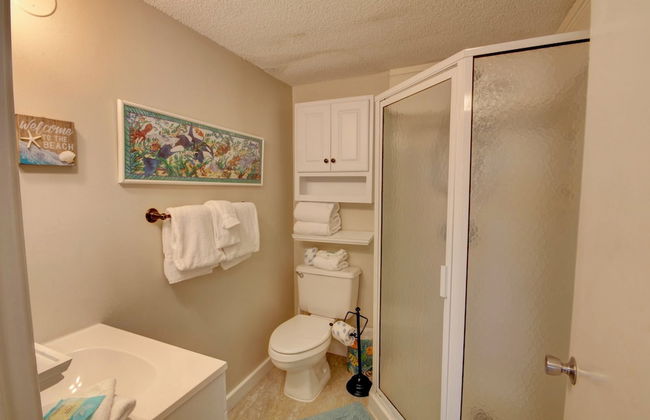 113 El Matador 1 Bedroom Condo by RedAwning - Photo 18