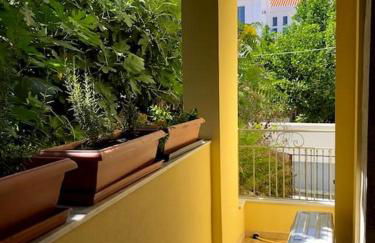 Διαμέρισμα σε ανακαινισμένο αρχοντικό 19ου αιώνα, κέντρο Μύρινας - Photo 29