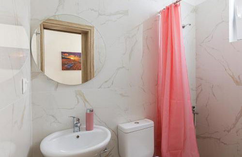 Modern family villa Basilicata Salmostro in Bali w/ Pool & BBQ Area - Foto 37