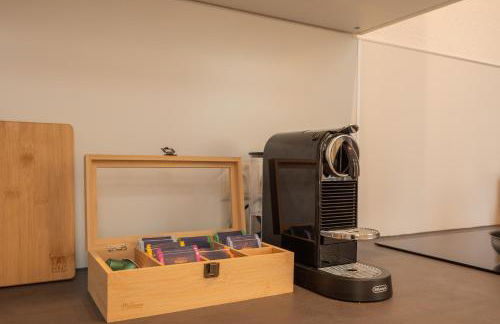 maremar - Style Apartment im Zentrum - Luxus Boxspringbett - Küche - Arbeitsplatz - Highspeed WLAN - Foto 12