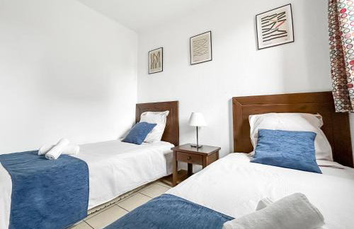 Appart avec terrasse, piscine et parking - Foto 17