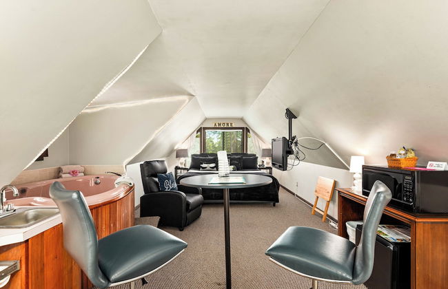 Tall Pines Inn - Foto 25